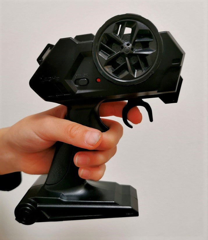 RC Monster Truck PIRANHA X2 ferngesteuertes Auto Buggy Geländewagen 2,4 Ghz. RTR