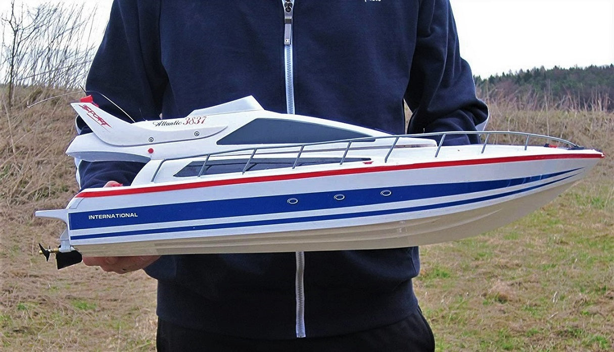 RC 2,4 Ghz. ATLANTIC YACHT ferngesteuertes Schiff Boot Rennboot RTR