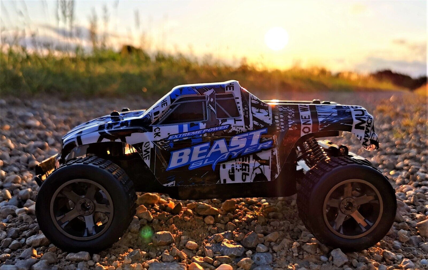 RC Monster Truck SPYDER ferngesteuertes Auto Monster Buggy 2,4 Ghz.