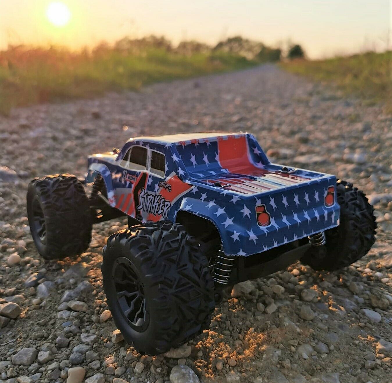 RC 2,4 Ghz. Monster Truck US STRIKER 2WD Ferngesteuertes Auto Monster Truck