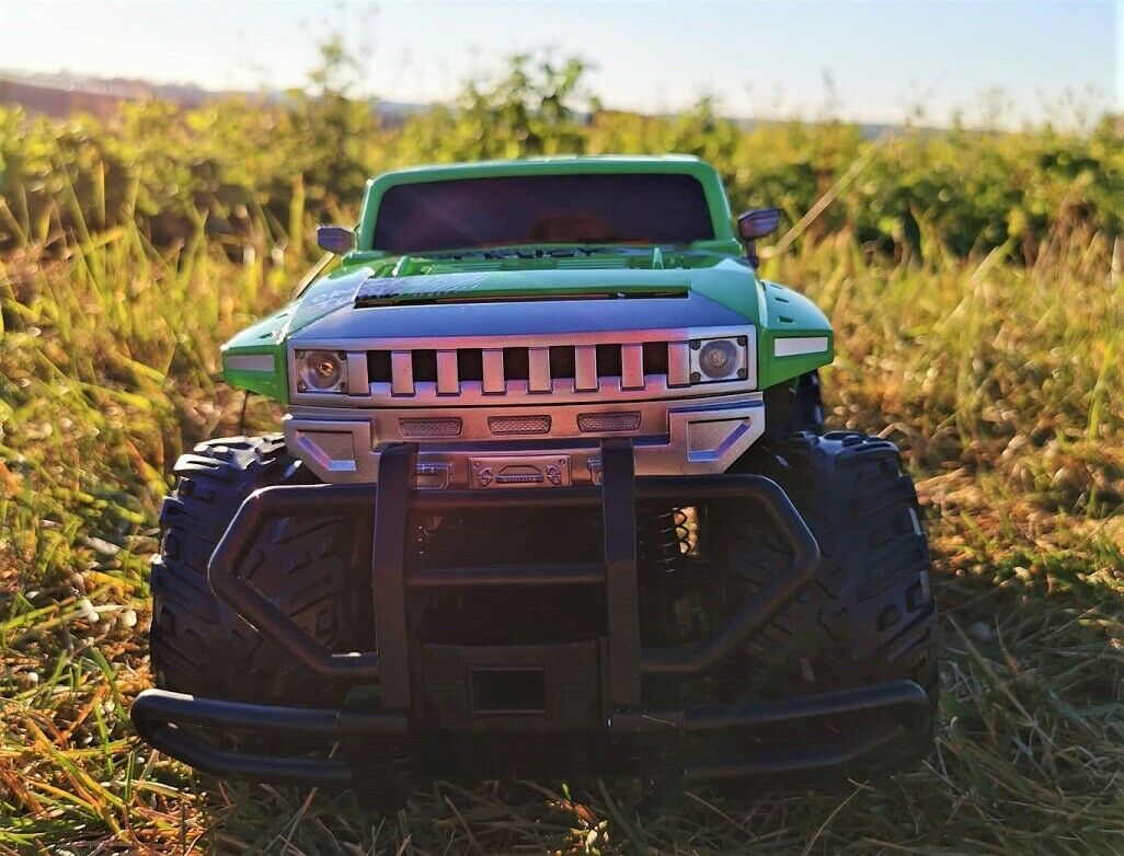 RC Monster Truck X-WOLF 2022 ferngesteuertes Auto Geländewagen Pick Up Licht
