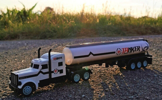RC Lastwagen US TANKER ferngesteuerter US Truck LKW Laster Auto NEU