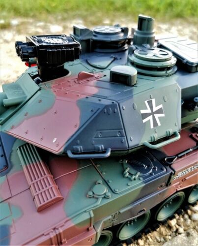 RC 2,4 Ghz. Panzer Leopard 2 A6 Ferngesteuerter Kampfpanzer mit Schussfunktion