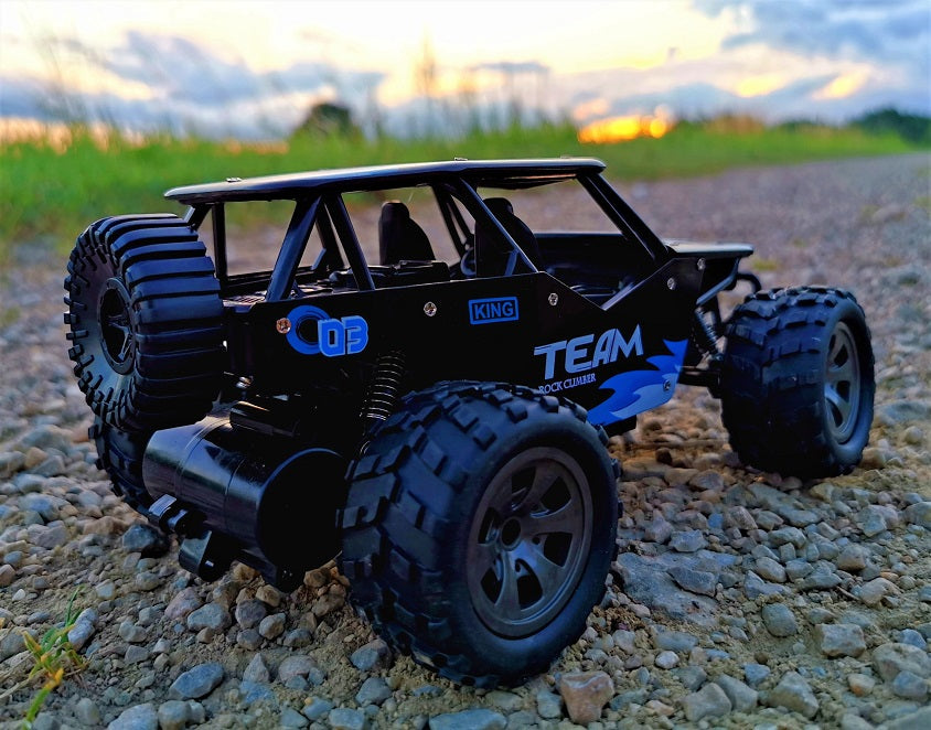 RC 2,4 Ghz. Monster Truck SUPER COBRA Ferngesteuertes Auto Monster Truck Buggy