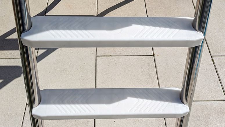 Innenliegende Poolleiter EASY Edelstahl Einbauleiter Leiter Pool Treppe